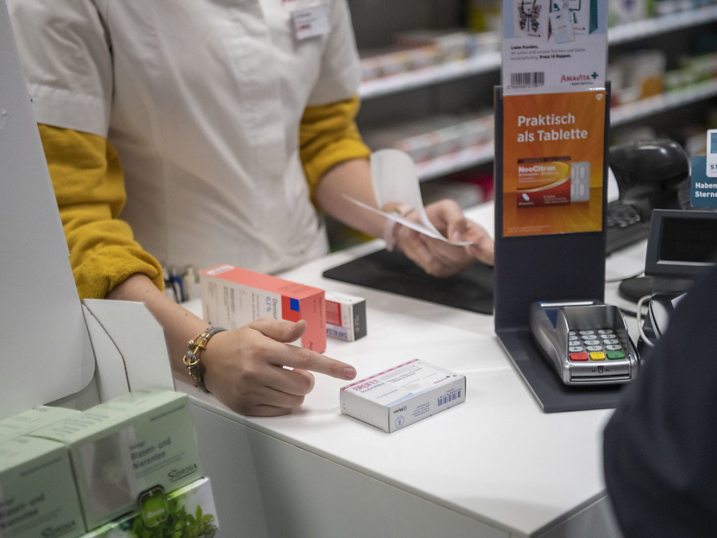 La faîtière des assurances Curafutura et les pharmaciens suisses se sont entendus sur une nouvelle indemnisation pour les médicaments soumis à ordonnance.