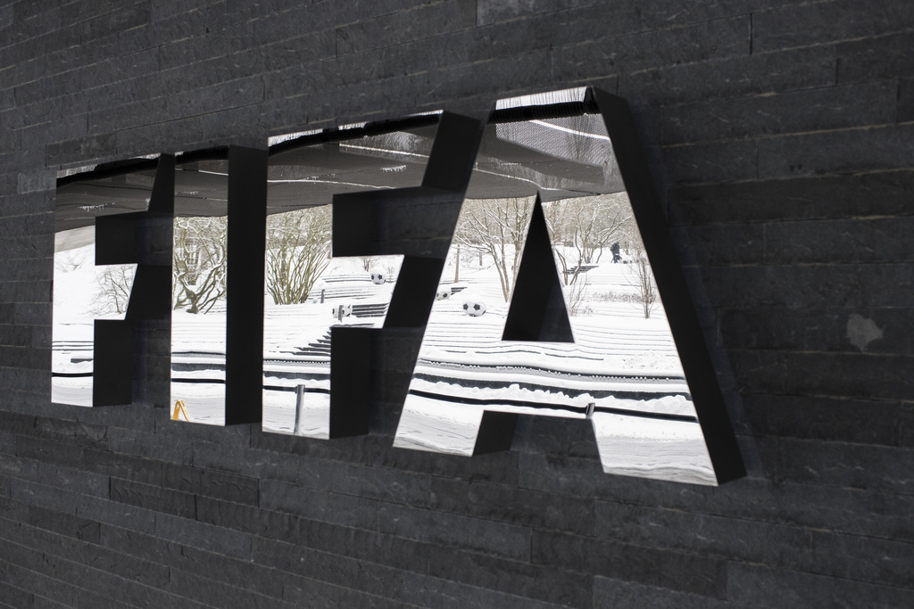 La FIFA, dont le siège est à Zurich, a pris une décision visant à faciliter la vie aux clubs, déjà durement touchés par la crise au niveau économique. La mesure phare concerne le mercato.