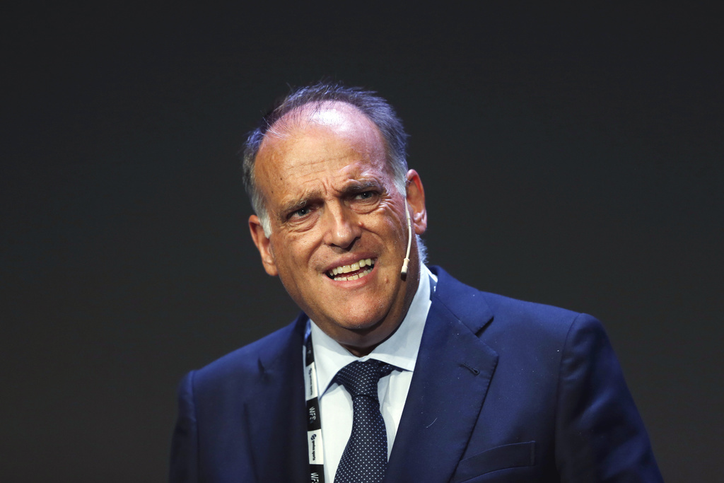 En colère, le président de La Liga, Javier Tebas, a réitéré ses menaces de confinements à l'égard des joueurs et du staff si ceux-ci ne changent pas de comportement.