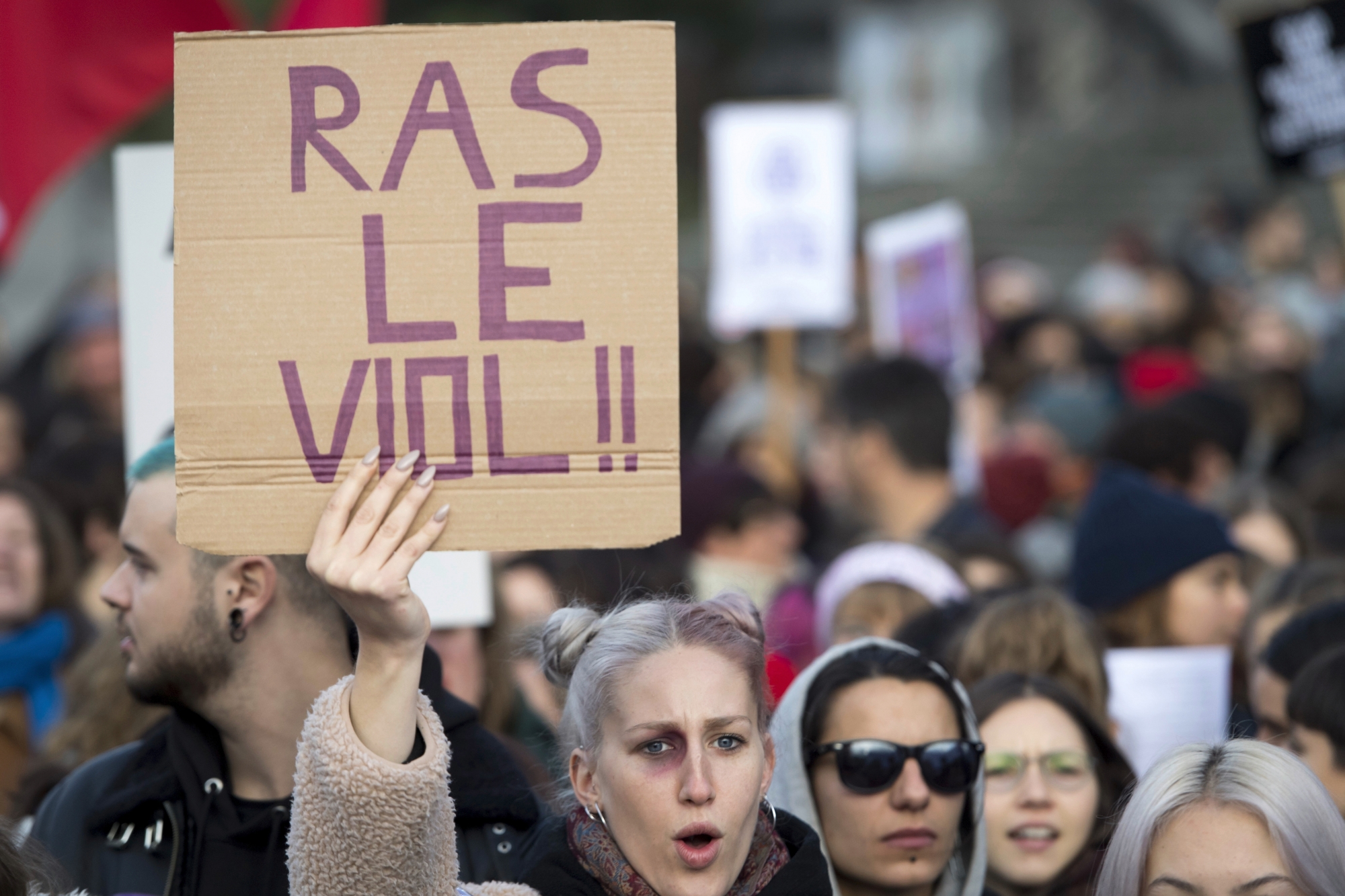La lutte contre les violences sexuelles a été un point central de la grève féministe du 14 juin et de manifestations, comme ici à Lausanne en novembre 2019. (Archives)