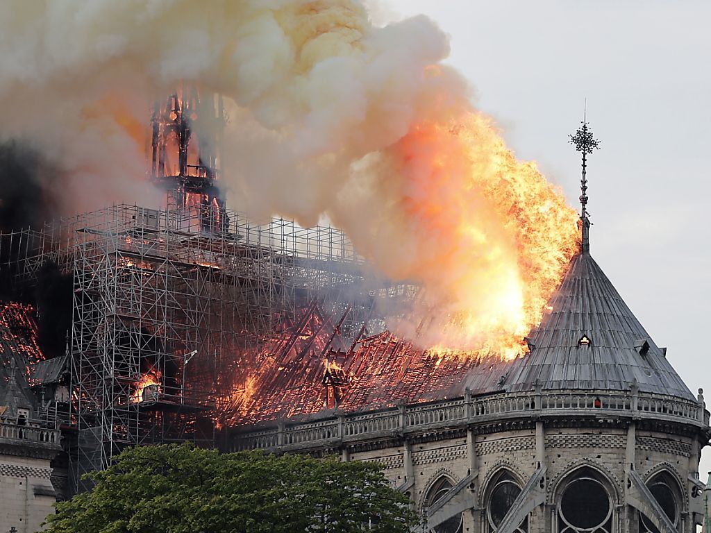 La cathédrale en flammes en avril 2019