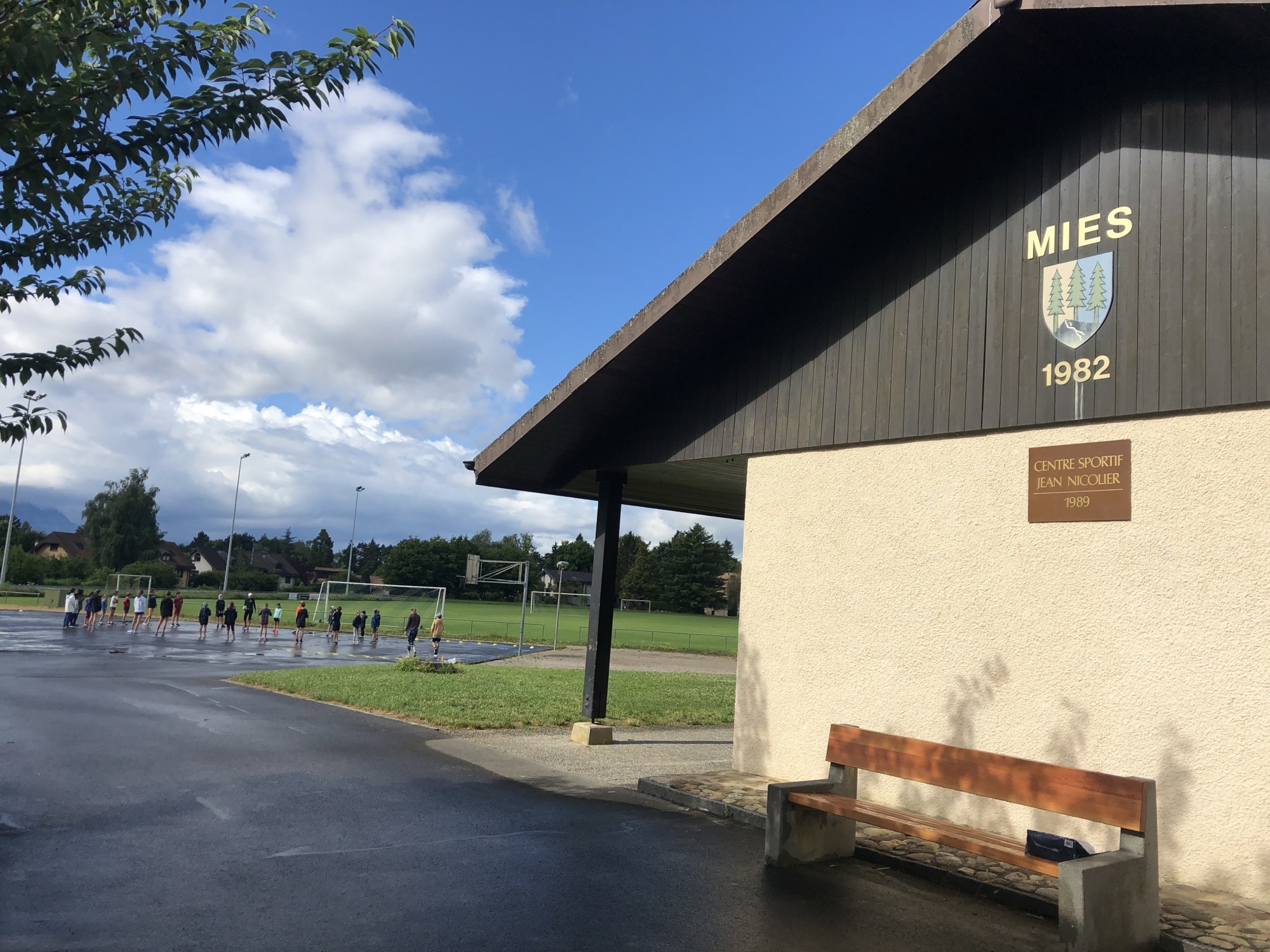 L'ancien vestiaire a vu défiler de nombreux enfants de Terre Sainte.