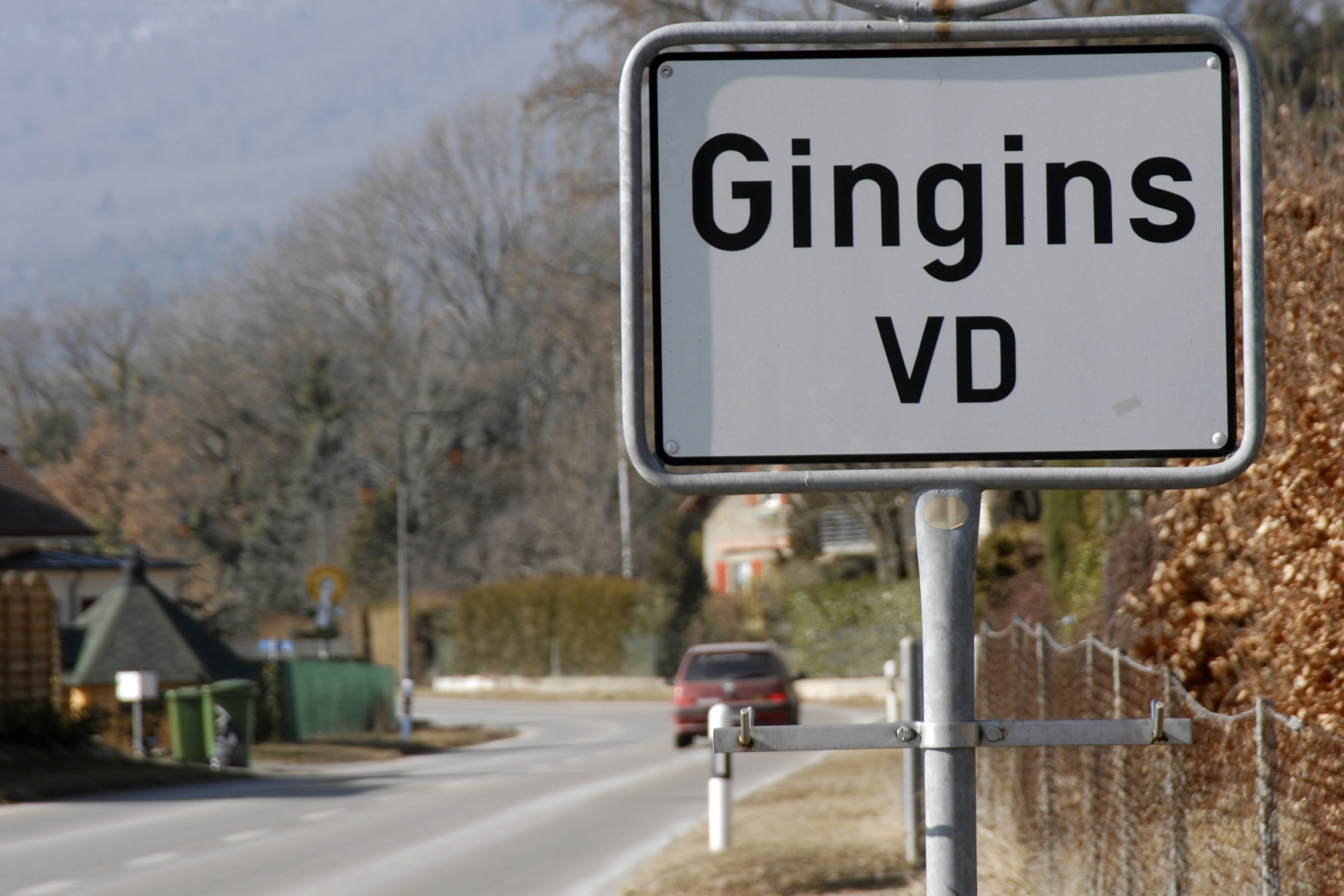 La route de Trélex à Gingins sera dotée de modérateurs de vitesse sous forme de rétrécissements de la chaussée et d'un passage pour piétons.