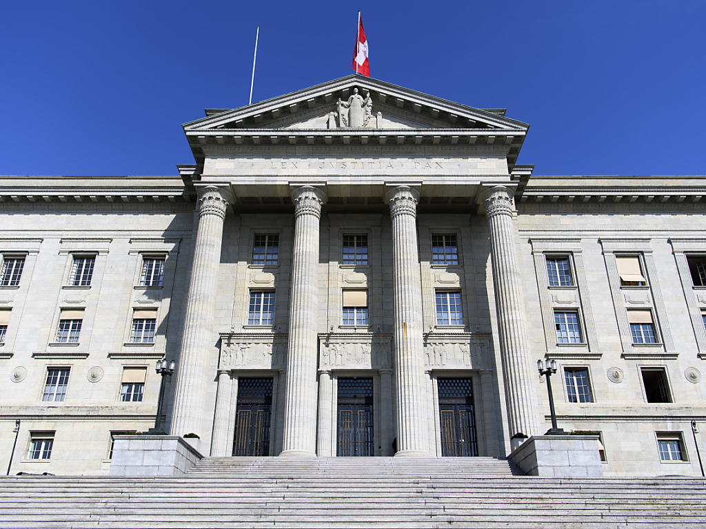 Elire des juges fédéraux au tirage au sort affaiblirait la légitimité démocratique du Tribunal fédéral (archives).