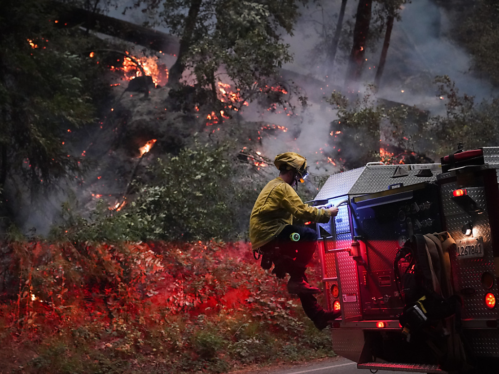 Les pompiers de Californie ont reçu, ces dernières heures, le renfort d'hommes et de matériel venus de plusieurs Etats américains.
