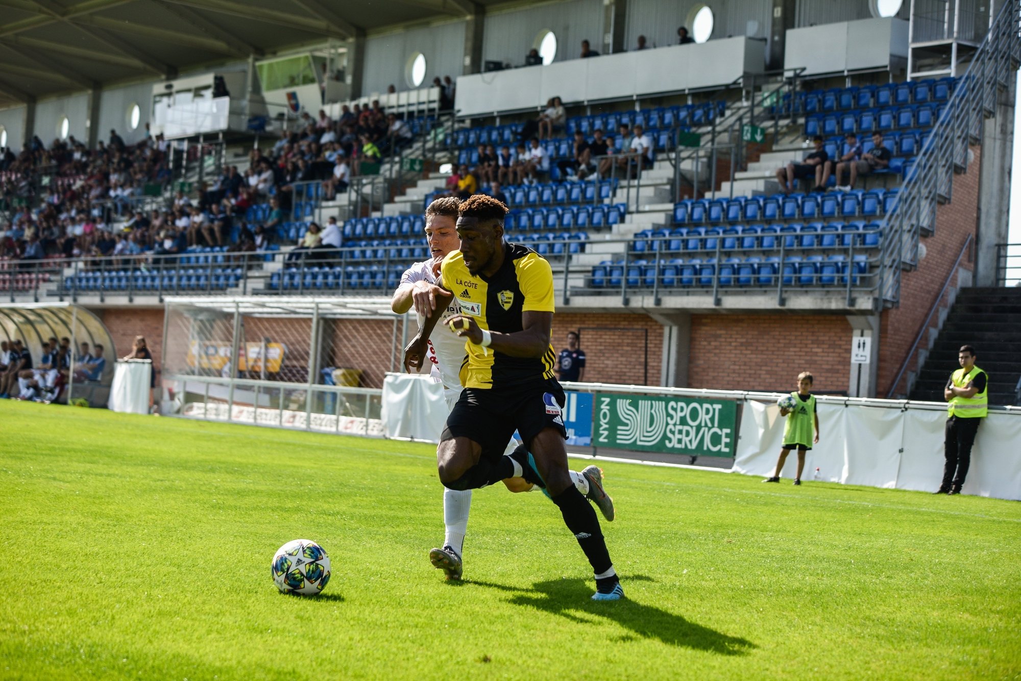 Rayan Kadima et les Nyonnais vont jouer leur premier match de la saison à Colovray face au LS.