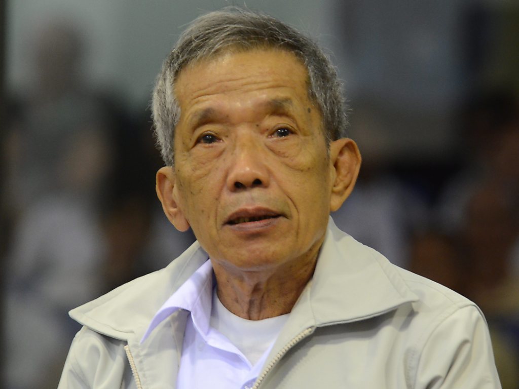 Bourreau méthodique et zélé du mouvement communiste radical de Pol Pot au Cambodge, "Douch" avait été condamné en 2012 en appel à la perpétuité par le tribunal de Phnom Penh, parrainé par l'ONU (archives).